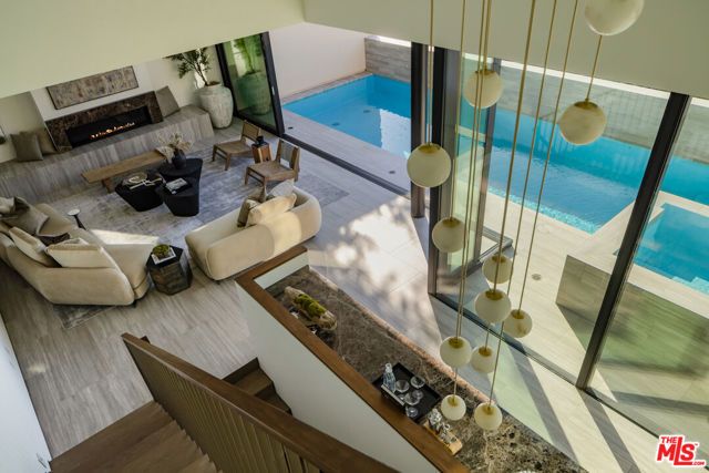 8777 W Hollywood Boulevard, Los Angeles, CA 90069