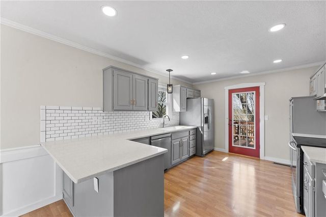 1440 W Prairie Terrace, Olathe, KS 66061