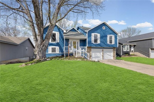 1440 W Prairie Terrace, Olathe, KS 66061