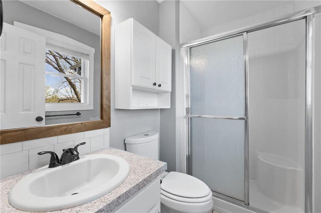 1440 W Prairie Terrace, Olathe, KS 66061