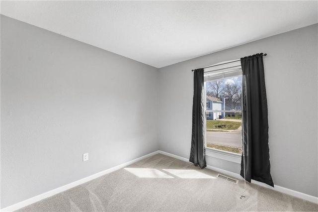 1440 W Prairie Terrace, Olathe, KS 66061