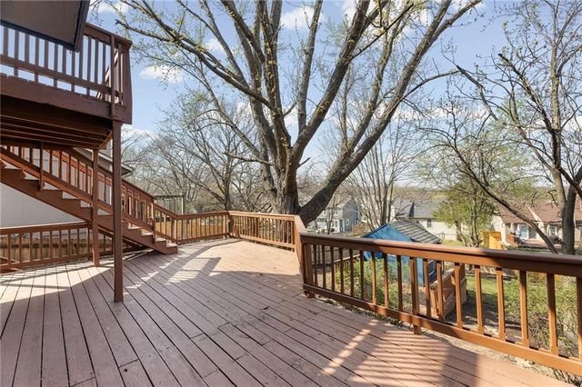 1440 W Prairie Terrace, Olathe, KS 66061