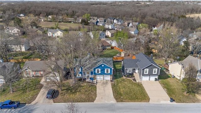 1440 W Prairie Terrace, Olathe, KS 66061