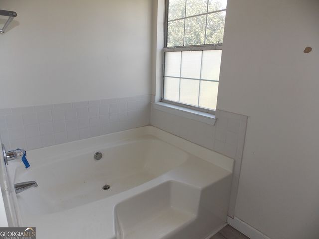 2338 Rambling Way, Lithonia, GA 30058