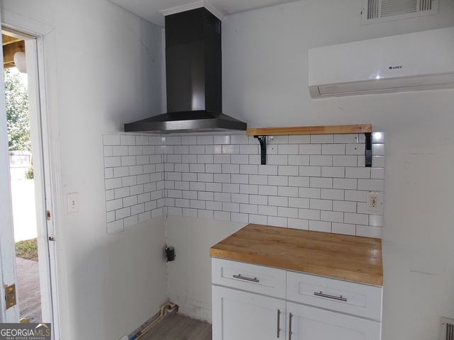 2338 Rambling Way, Lithonia, GA 30058