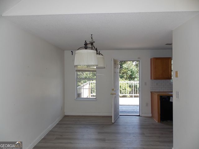 2338 Rambling Way, Lithonia, GA 30058