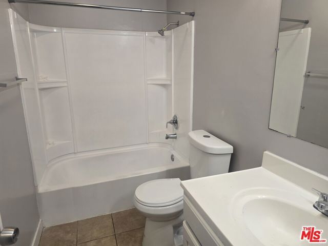 4929 Lynnfield Street 10, Los Angeles, CA 90032