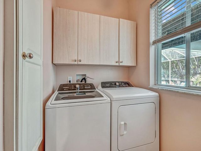 8711 CRESCENT FOREST BOULEVARD, New Port Richey, FL 34654