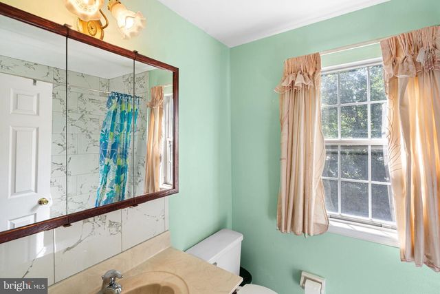 55 N STATE RD, Springfield, PA 19064