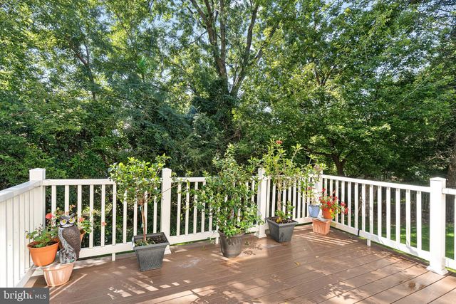 55 N STATE RD, Springfield, PA 19064