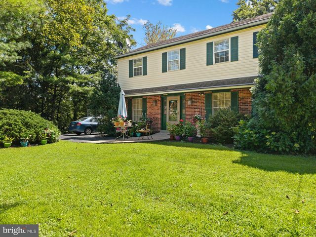 55 N STATE RD, Springfield, PA 19064