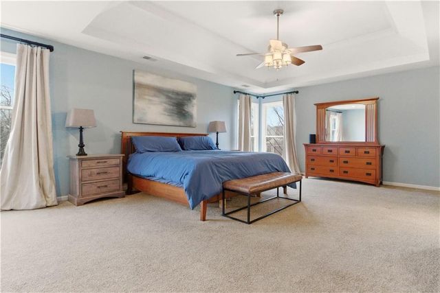 13836 Bradshaw Street, Overland Park, KS 66221