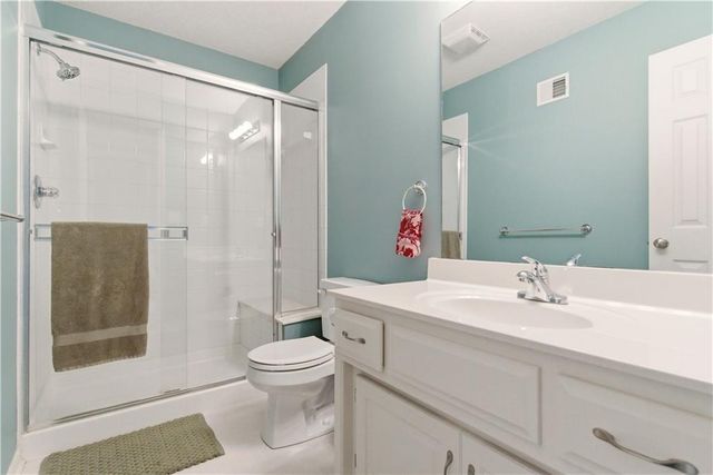 13836 Bradshaw Street, Overland Park, KS 66221