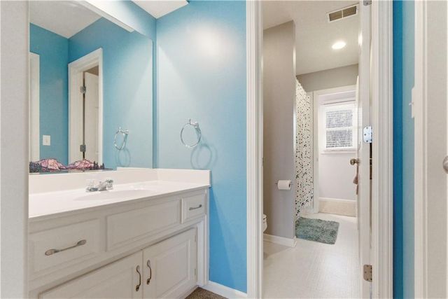 13836 Bradshaw Street, Overland Park, KS 66221