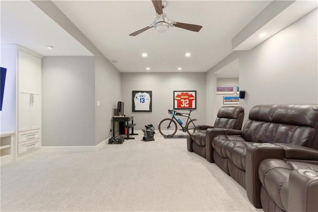 13836 Bradshaw Street, Overland Park, KS 66221