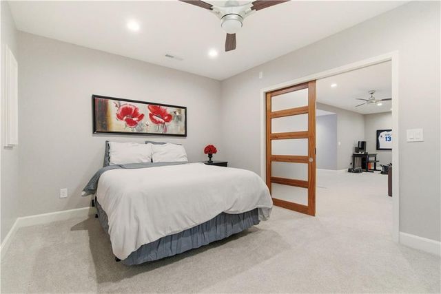 13836 Bradshaw Street, Overland Park, KS 66221