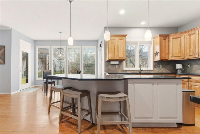 13836 Bradshaw Street, Overland Park, KS 66221