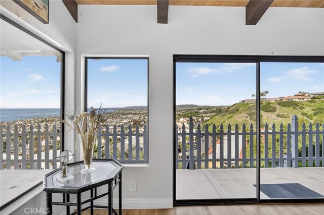 307 E Avenida Cordoba, San Clemente, CA 92672