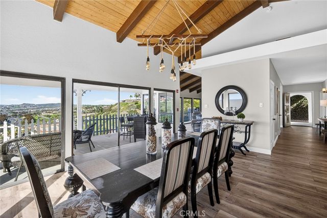 307 E Avenida Cordoba, San Clemente, CA 92672