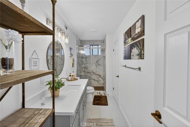 307 E Avenida Cordoba, San Clemente, CA 92672