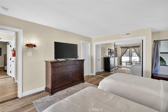 307 E Avenida Cordoba, San Clemente, CA 92672