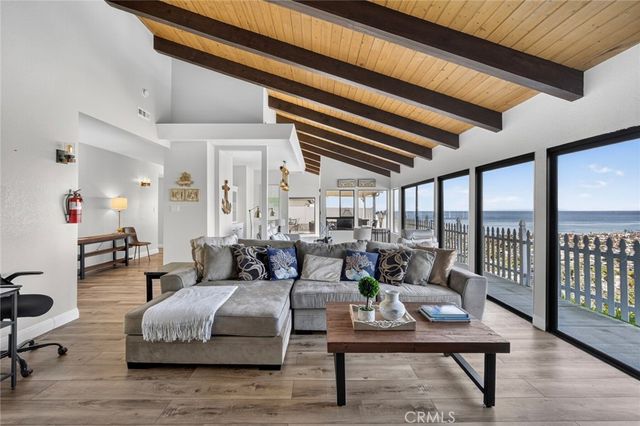 307 E Avenida Cordoba, San Clemente, CA 92672