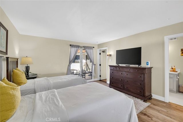 307 E Avenida Cordoba, San Clemente, CA 92672