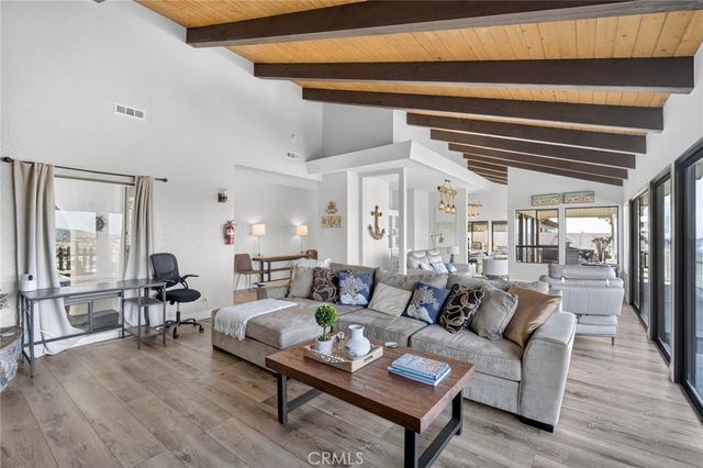 307 E Avenida Cordoba, San Clemente, CA 92672