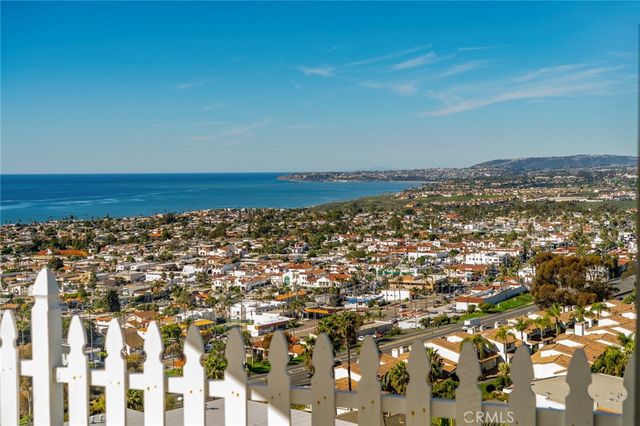 307 E Avenida Cordoba, San Clemente, CA 92672