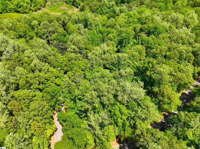 418 Pin Du Lac Drive, Central, SC 29630
