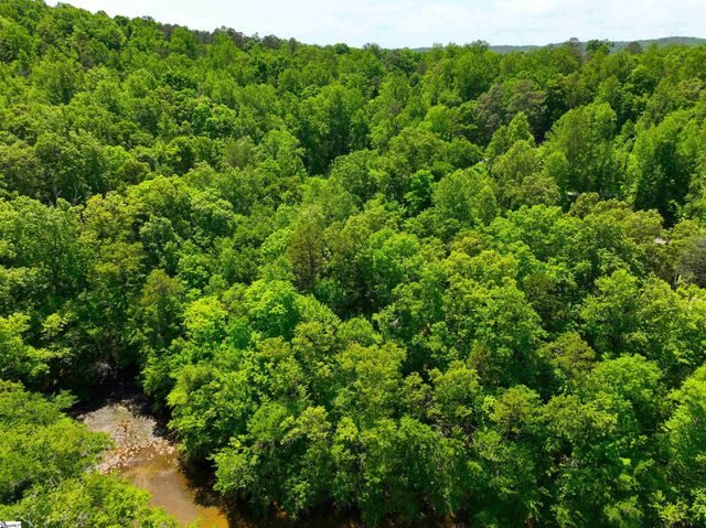 418 Pin Du Lac Drive, Central, SC 29630