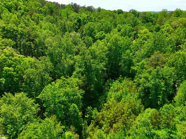 418 Pin Du Lac Drive, Central, SC 29630