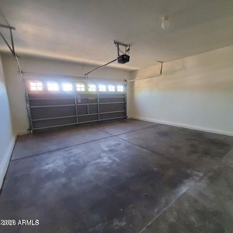 8458 E Edgewood Avenue, Mesa, AZ 85208