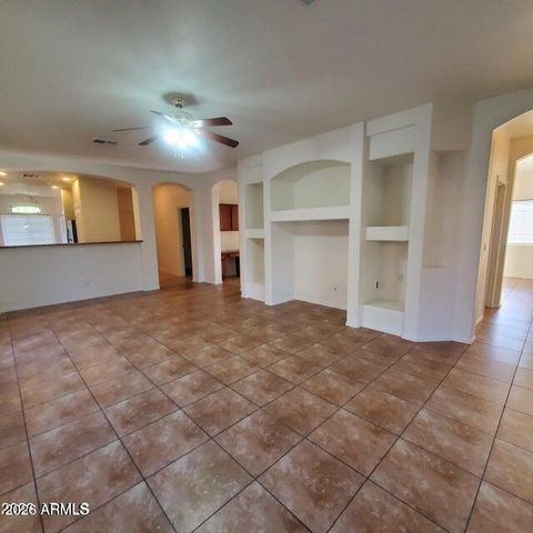 8458 E Edgewood Avenue, Mesa, AZ 85208