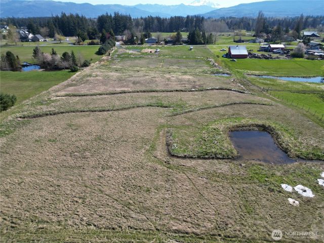 5351 Dinkel Road, Bellingham, WA 98226