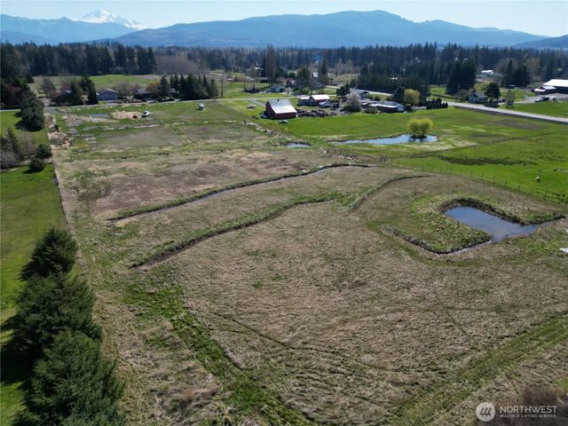 5351 Dinkel Road, Bellingham, WA 98226