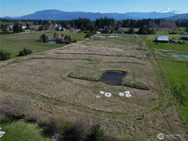 5351 Dinkel Road, Bellingham, WA 98226