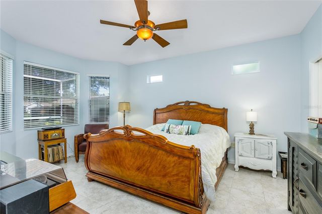 8105 AMBERSWEET PLACE, Land O Lakes, FL 34637