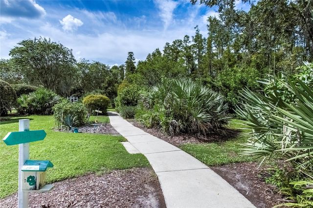 8105 AMBERSWEET PLACE, Land O Lakes, FL 34637