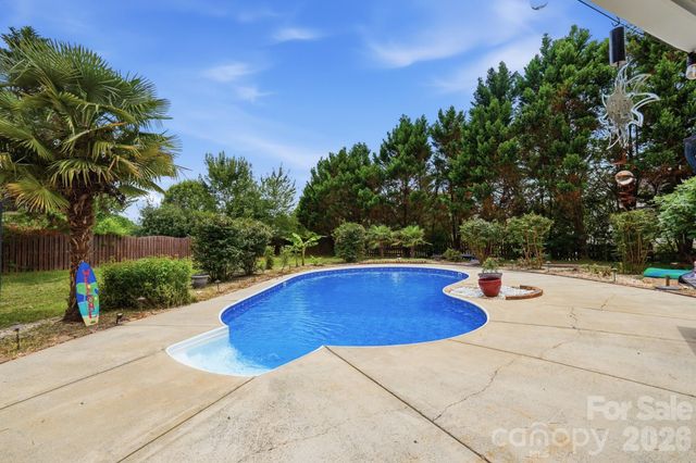 1217 Brionne Court, Waxhaw, NC 28173