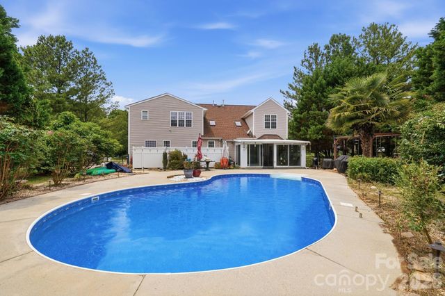1217 Brionne Court, Waxhaw, NC 28173