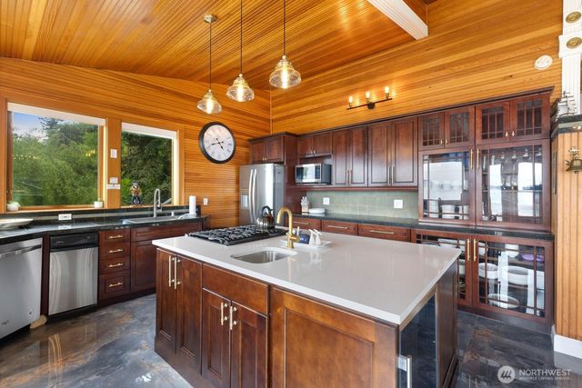 3364 Bultman Lane, Oak Harbor, WA 98277