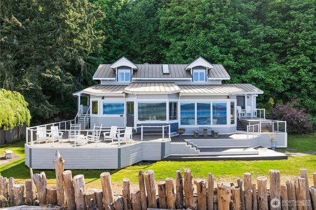 3364 Bultman Lane, Oak Harbor, WA 98277