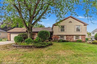 42021 Banbury Court, Northville, MI 48168