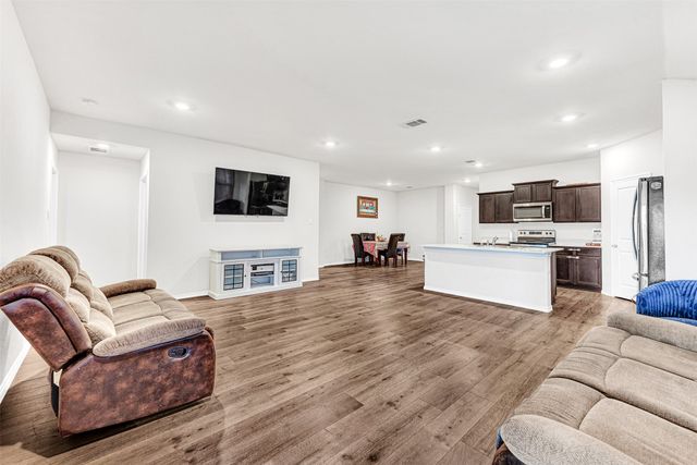 6546 Sand Dune Way, Princeton, TX 75407