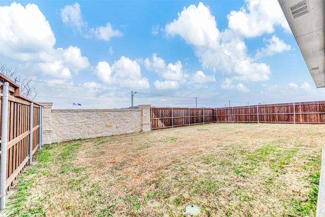 6546 Sand Dune Way, Princeton, TX 75407