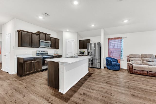 6546 Sand Dune Way, Princeton, TX 75407