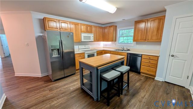 5701 Hereld Green Dr, Chesterfield, VA 23832