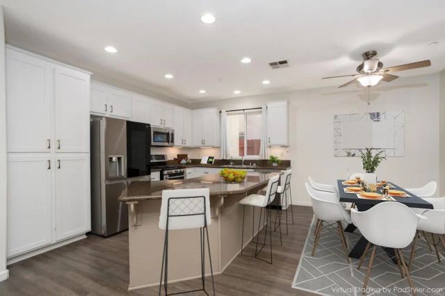 8772 Glen Vista Way, Santee, CA 92071