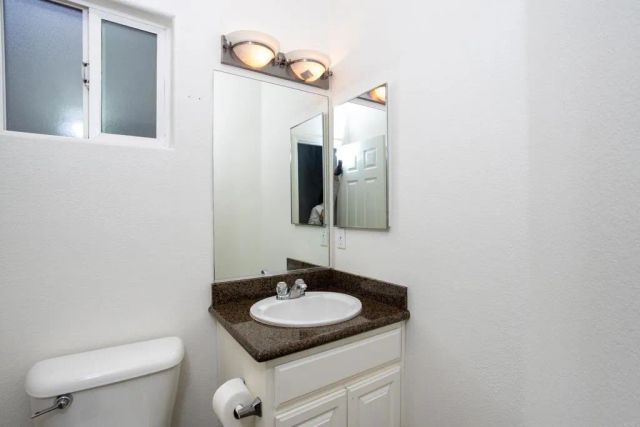 8772 Glen Vista Way, Santee, CA 92071